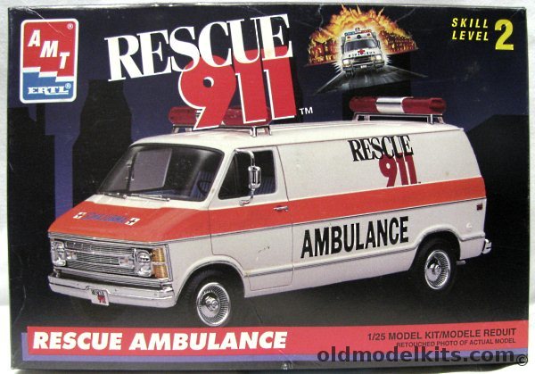 AMT 1/25 Rescue 911 - Chrysler Van - Ambulance, 6416